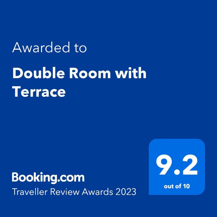 Double Room With Terrace 골렘 외부 사진