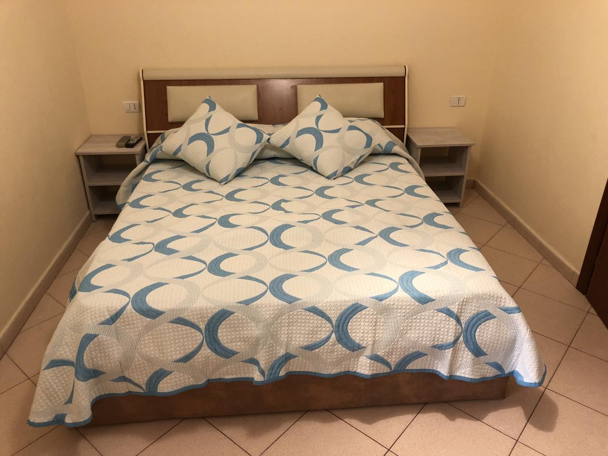 Double Room With Terrace 골렘 외부 사진