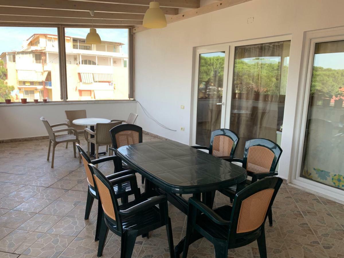 Double Room With Terrace 골렘 외부 사진