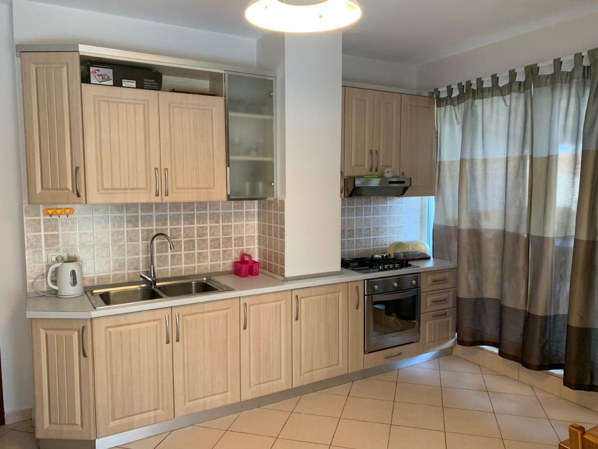 Double Room With Terrace 골렘 외부 사진